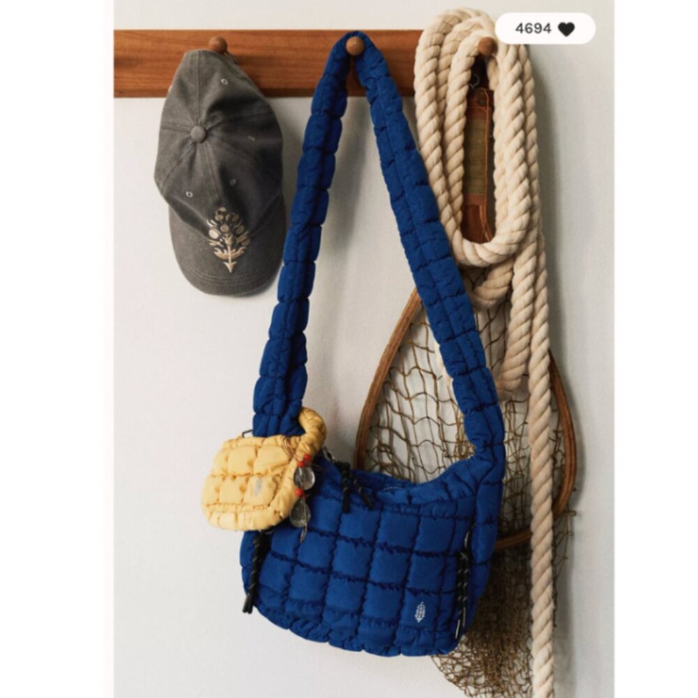 Free People Mini Carryall Sling Bag - Quilted Carryall Athletic Blue - Picture 7 of 12